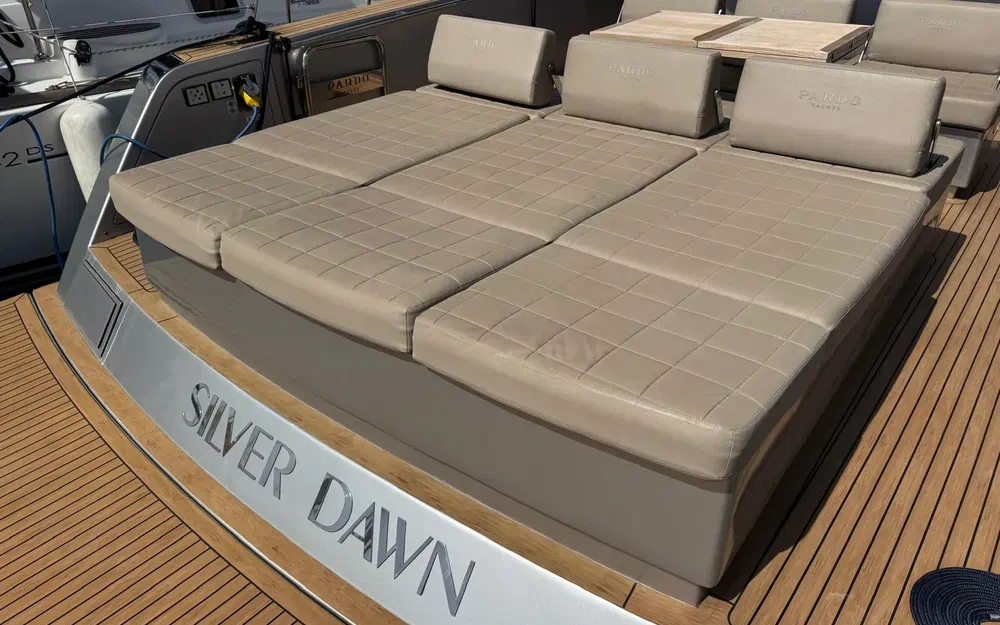 slider 9 Pardo Yachts Pardo 43