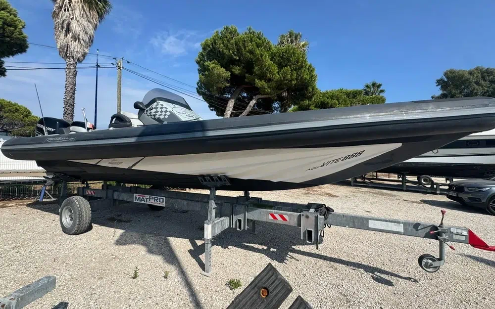 slider 3 Technohull Aquavite 888