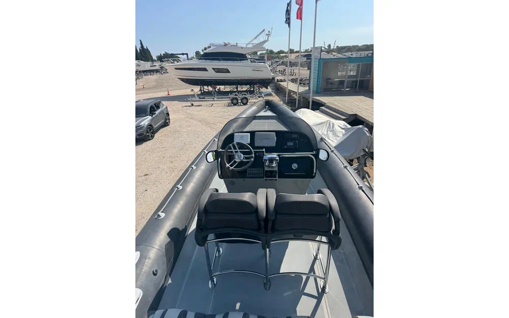 slider 5 Technohull Aquavite 888