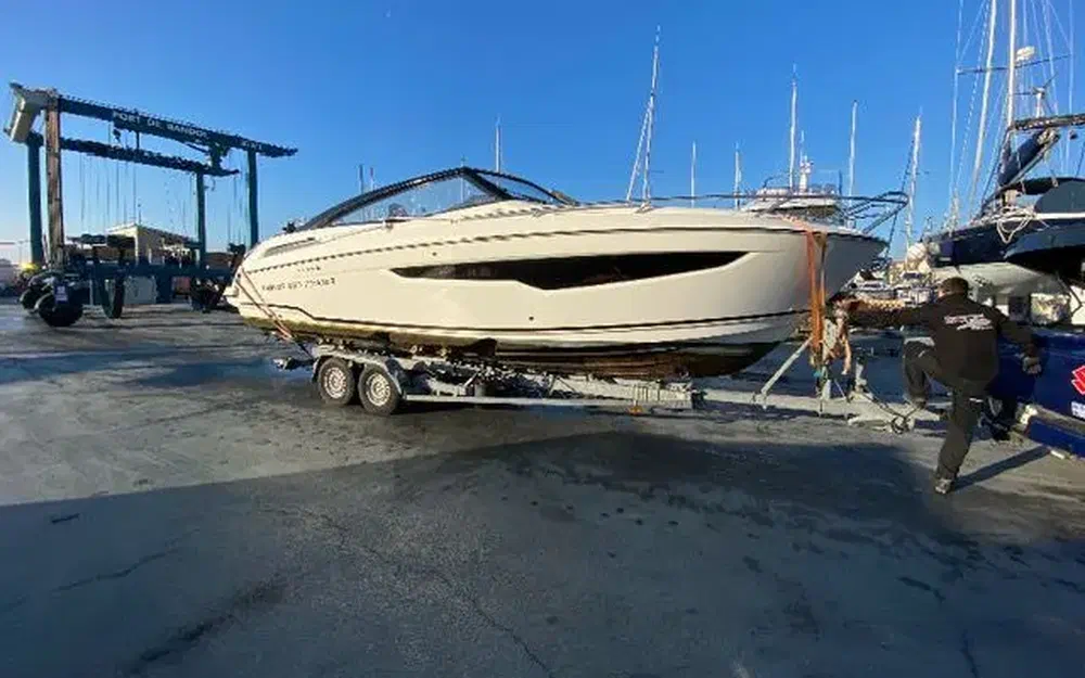 slider 13 Parker 850 Voyager