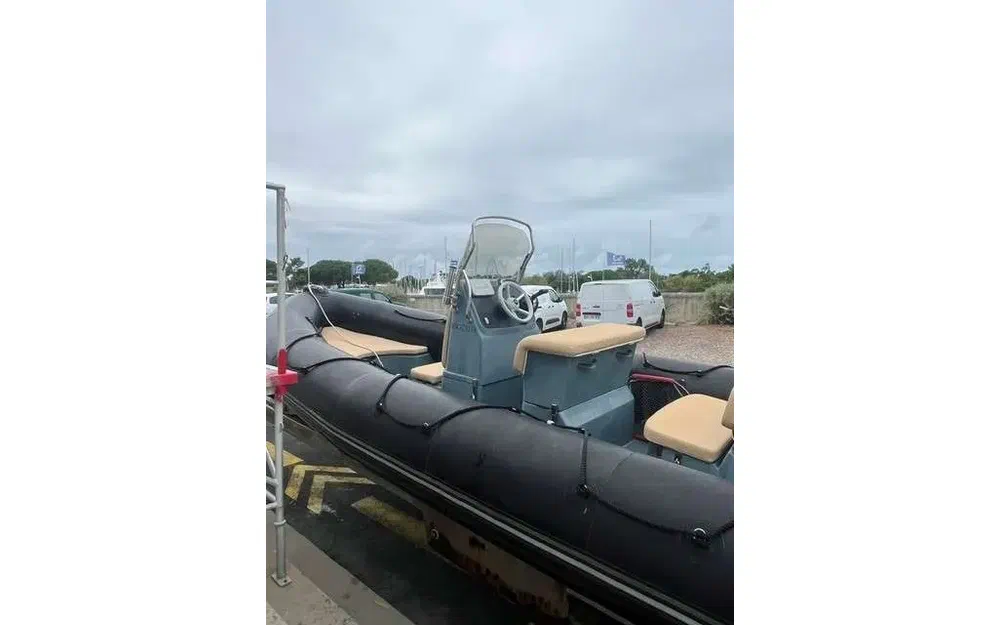 slider 1 Bombard Sunrider 650 Neo