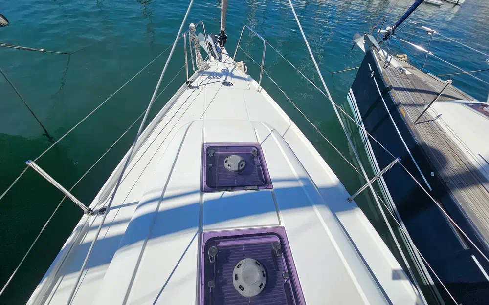 slider 7 Beneteau Oceanis 30.1