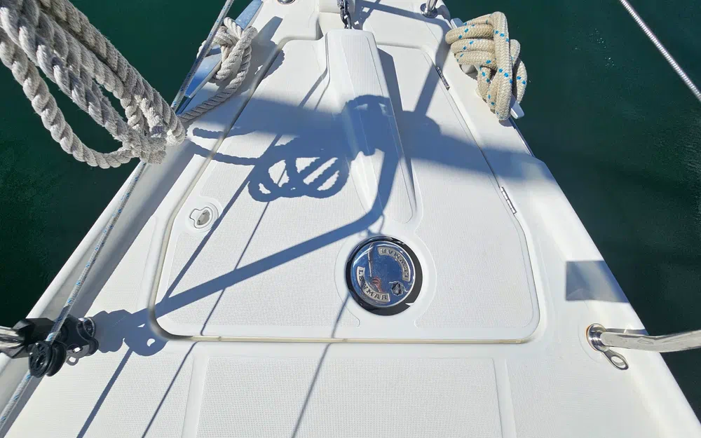 slider 9 Beneteau Oceanis 30.1