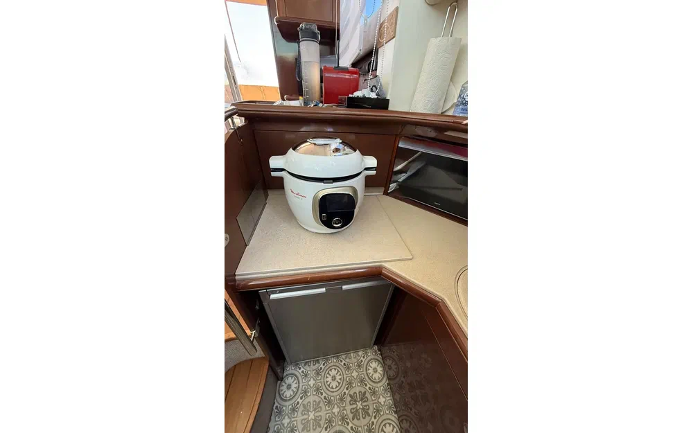 slider 18 Jeanneau Prestige 36 Fly