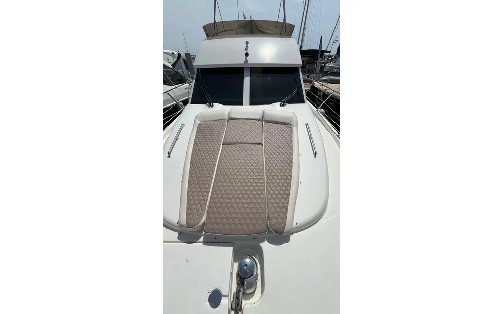 slider 18 Jeanneau Prestige 36 Fly