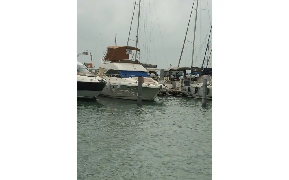 slider 21 Jeanneau Prestige 36 Fly