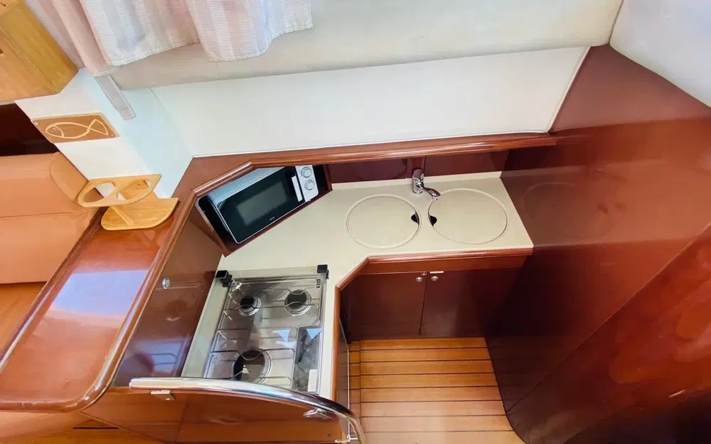 slider 10 Jeanneau Prestige 36 Fly
