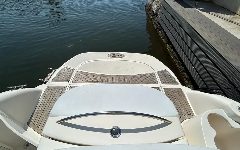 slider 19 Rio Yachts 850 Cruiser