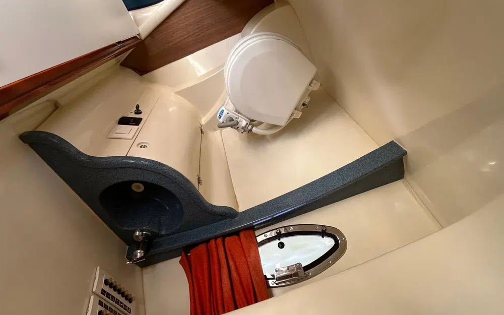 slider 16 Rio Yachts 850 Cruiser
