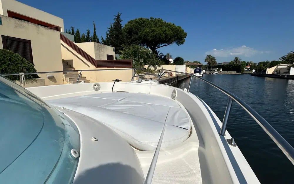 slider 10 Rio Yachts 850 Cruiser