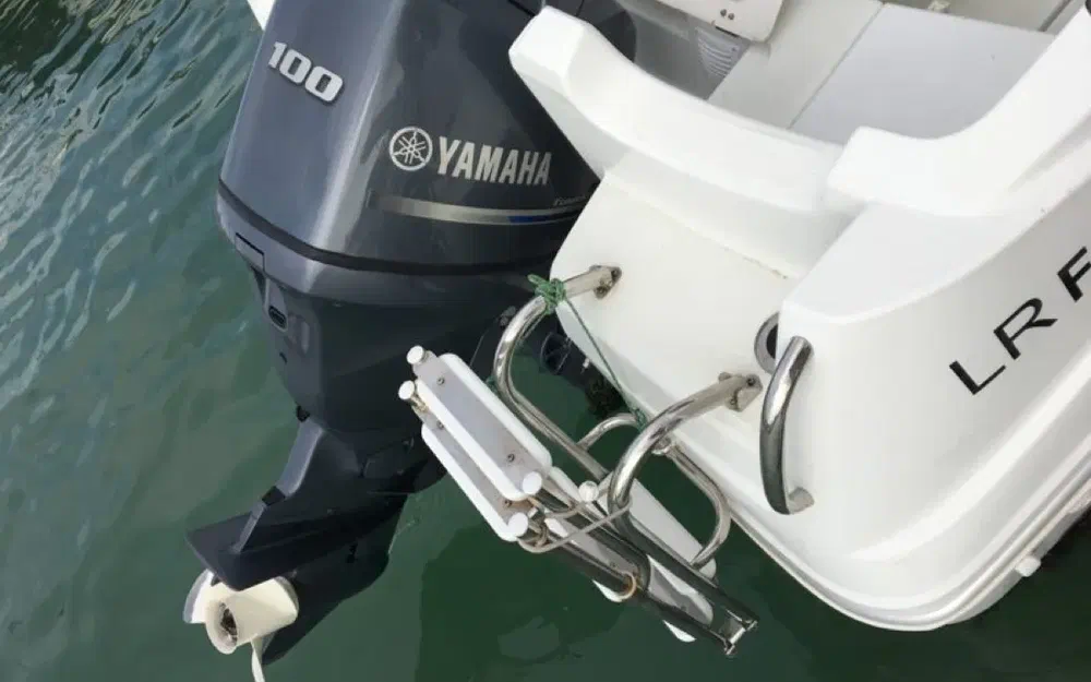 slider 8 Beneteau Antares 580 HB