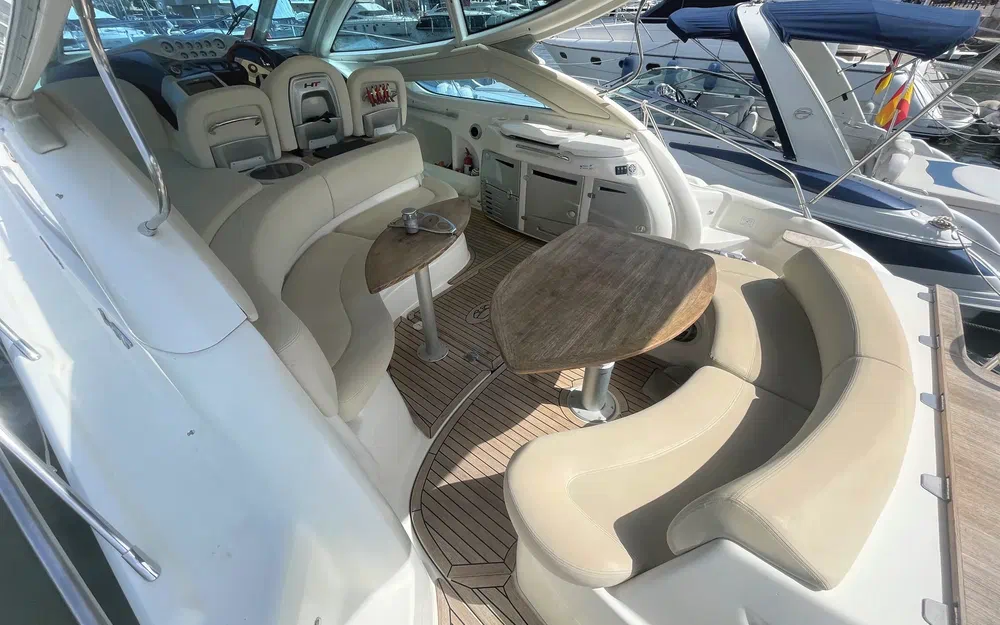 slider 5 Cranchi Mediterranee 43 Hard Top