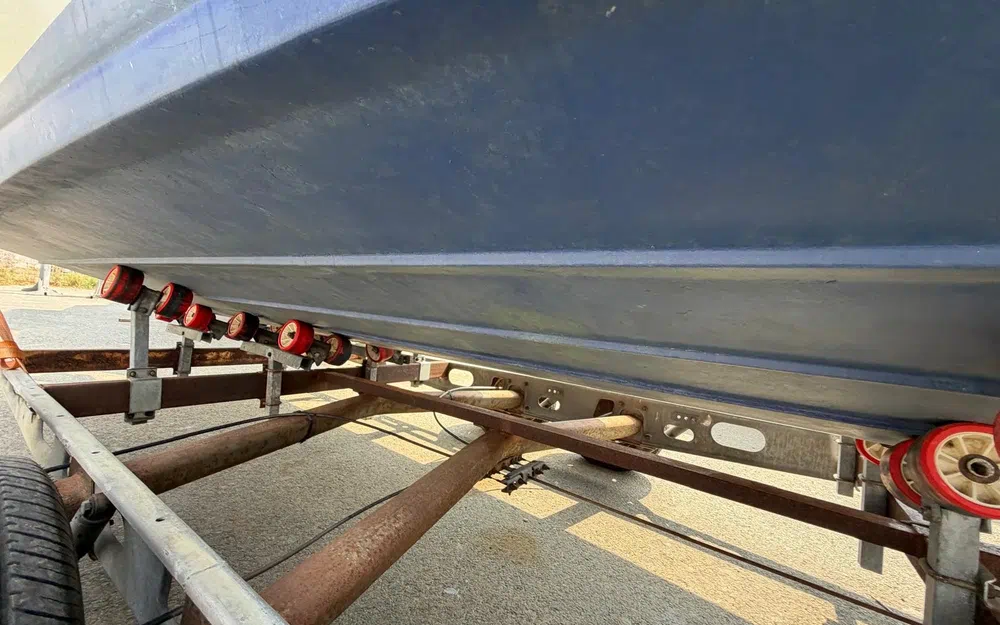 slider 16 Jeanneau Leader 650 performance