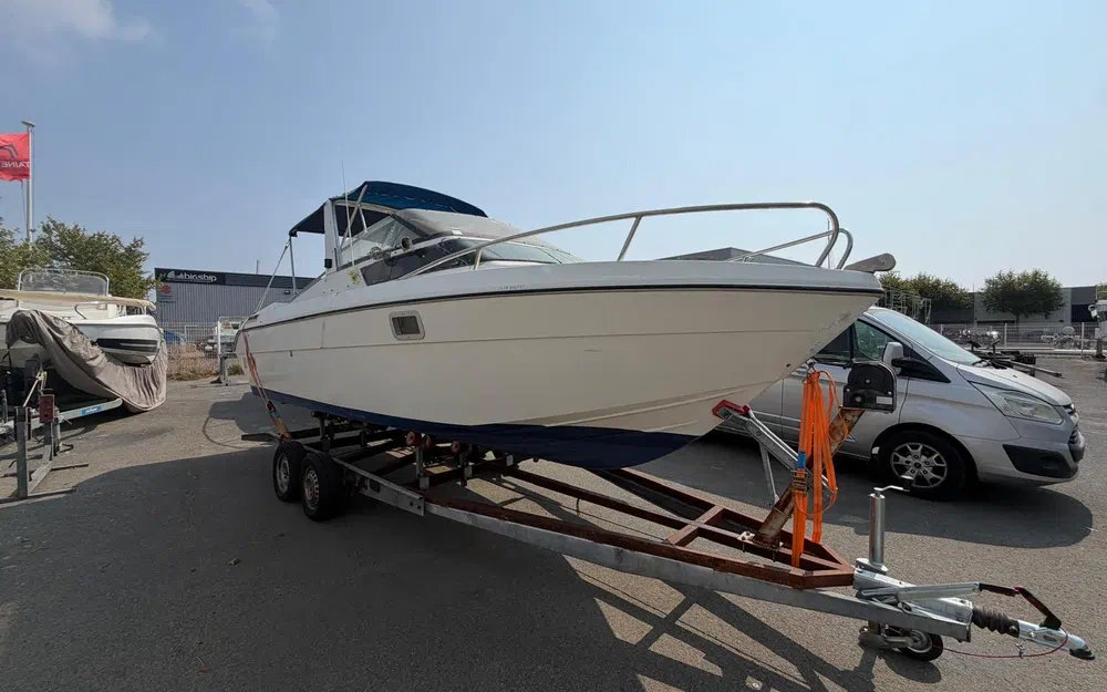 slider 0 Jeanneau Leader 650 performance