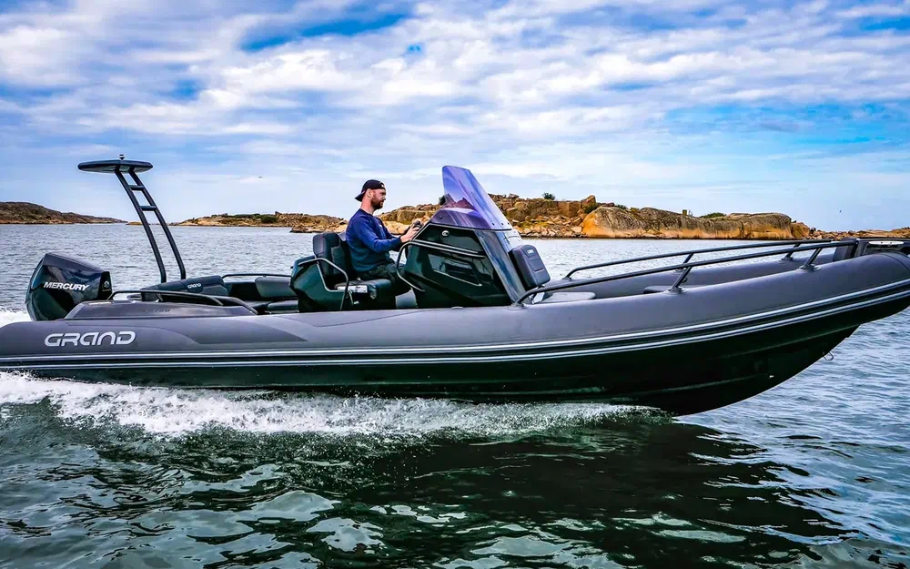 slider 5 Grand Golden Line G750
