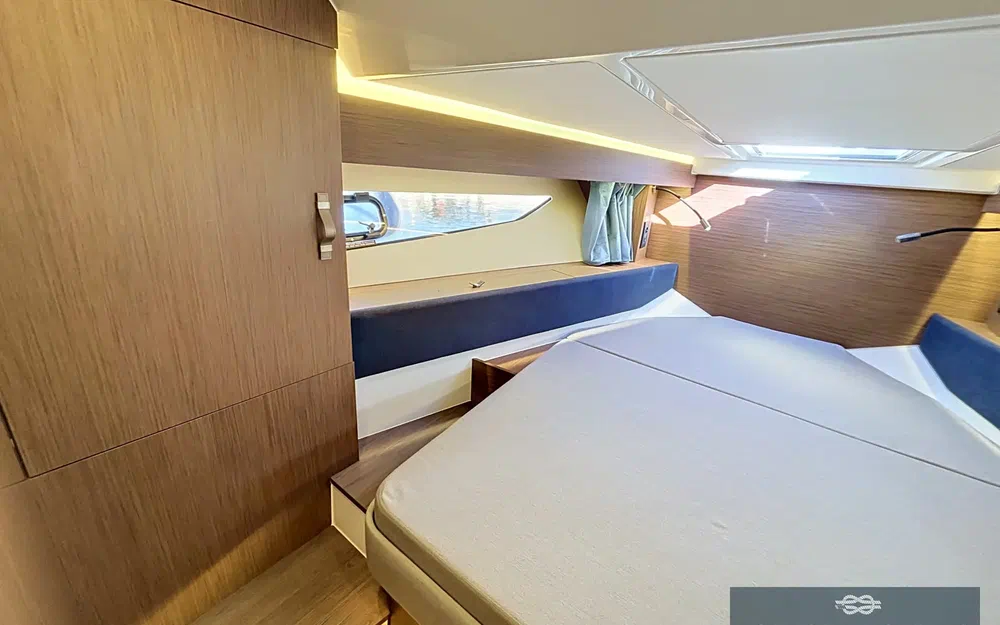 slider 2 Beneteau Gran Turismo 36