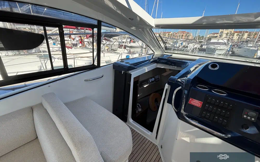 slider 29 Beneteau Gran Turismo 36