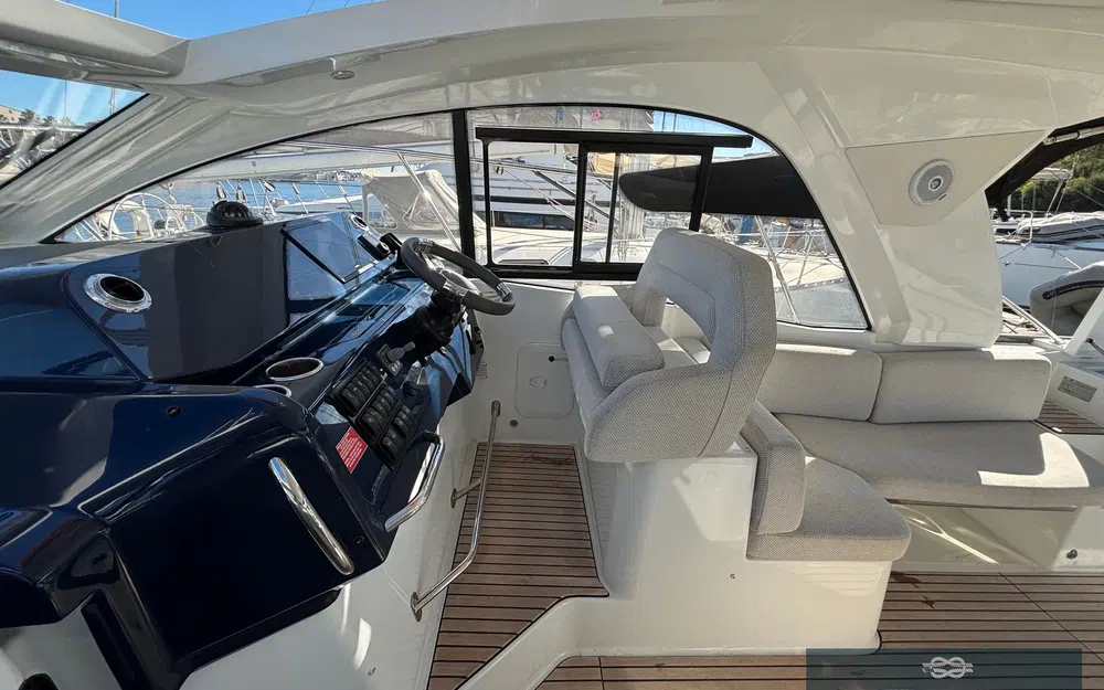 slider 30 Beneteau Gran Turismo 36
