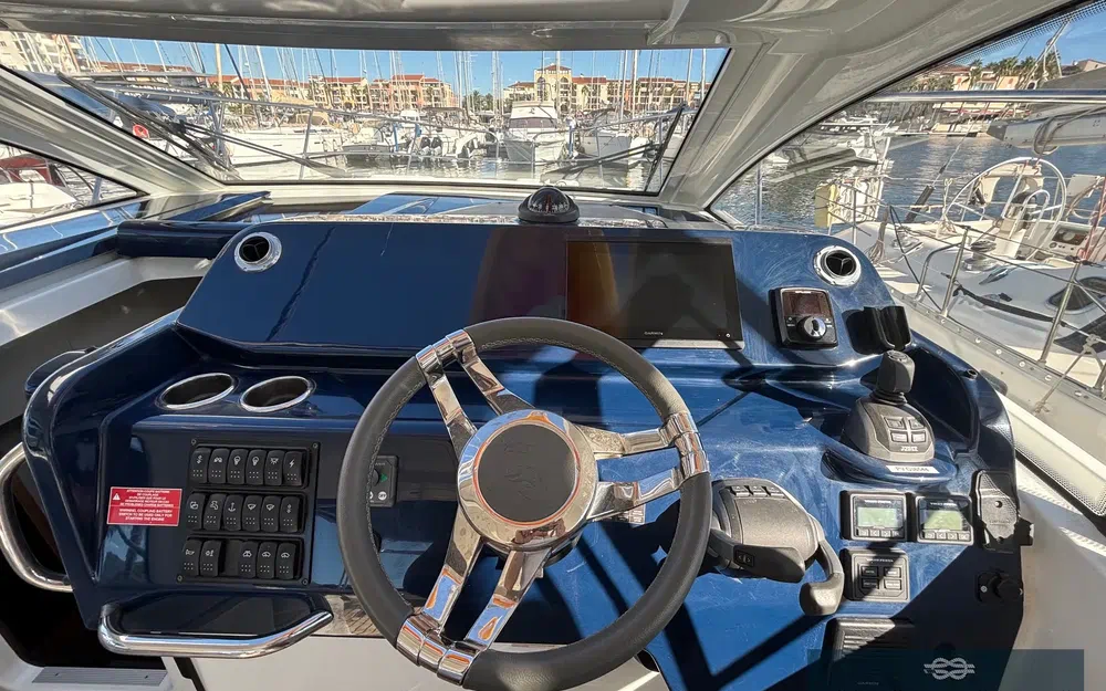slider 32 Beneteau Gran Turismo 36