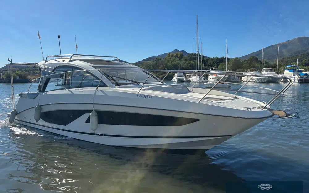 slider 36 Beneteau Gran Turismo 36