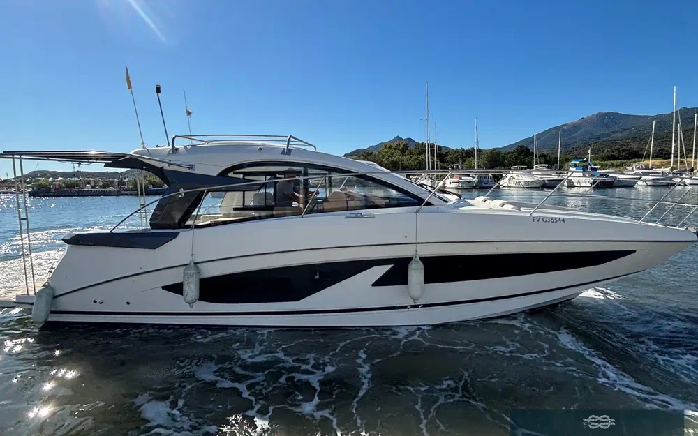 slider 37 Beneteau Gran Turismo 36