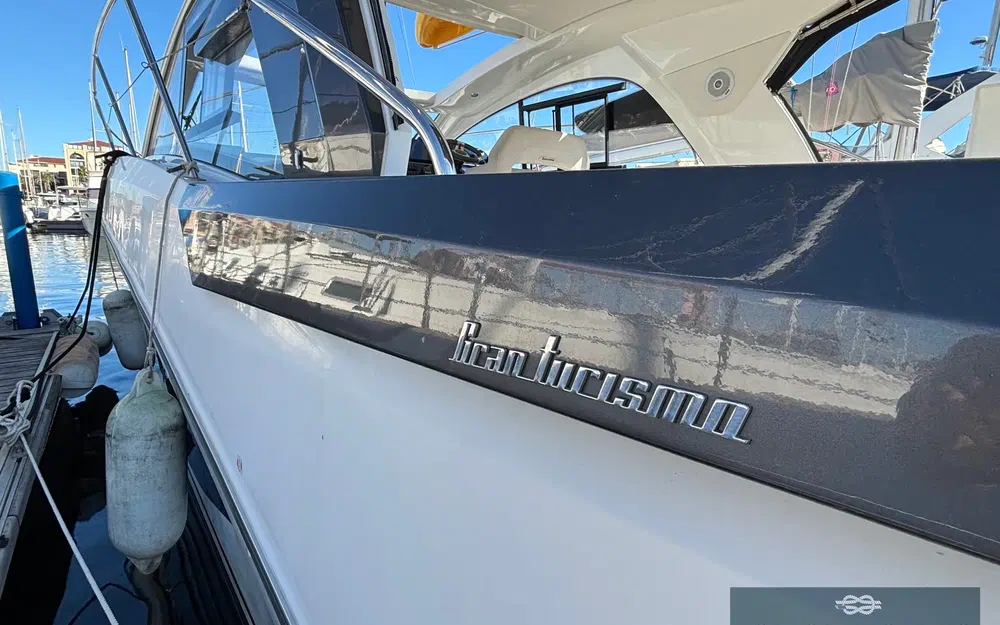 slider 45 Beneteau Gran Turismo 36