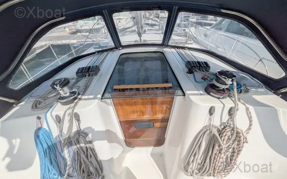 slider 4 Beneteau Oceanis 373 Clipper