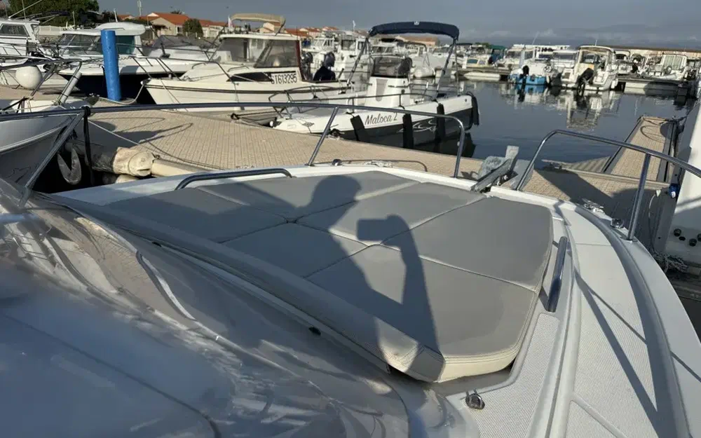 slider 3 Beneteau Flyer 8 SUNdeck