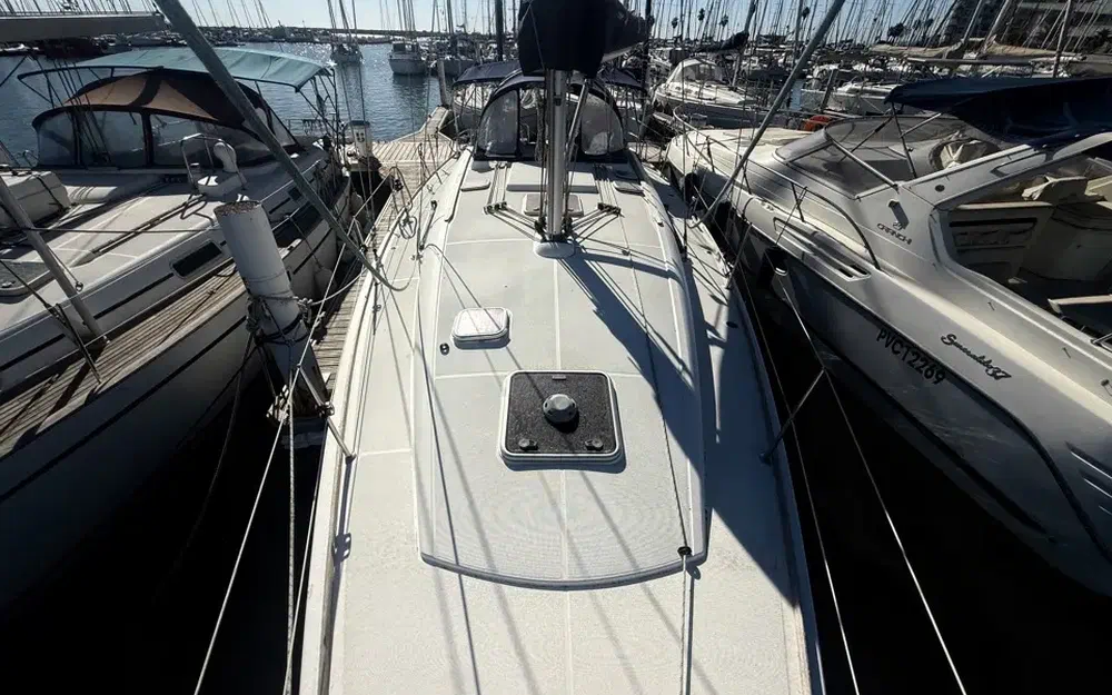 slider 1 Jeanneau Sun Odyssey 42 i