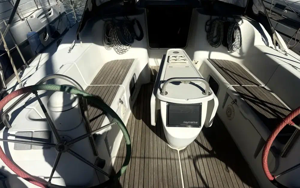 slider 4 Jeanneau Sun Odyssey 42 i