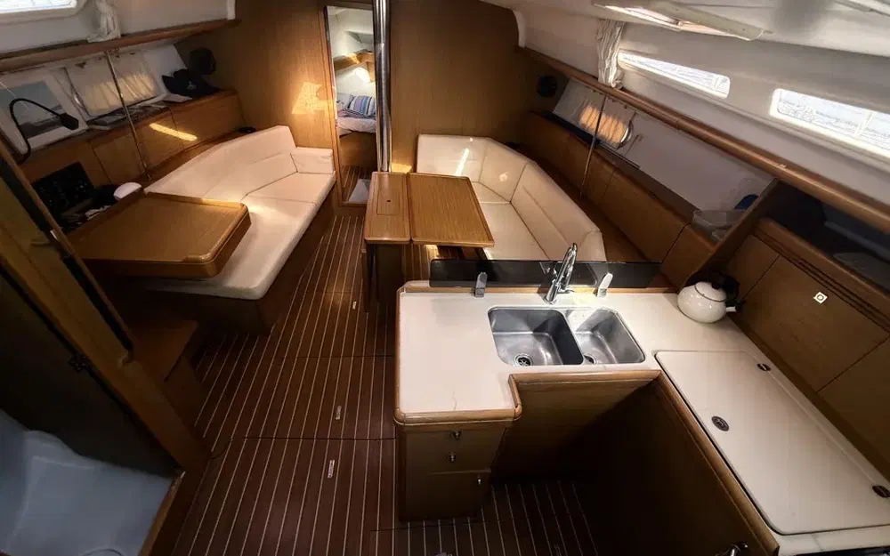 slider 8 Jeanneau Sun Odyssey 42 i
