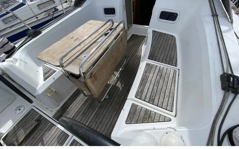 slider 16 Jeanneau Sun Odyssey 349