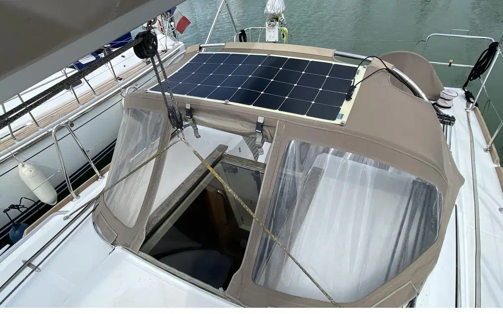 slider 18 Jeanneau Sun Odyssey 349