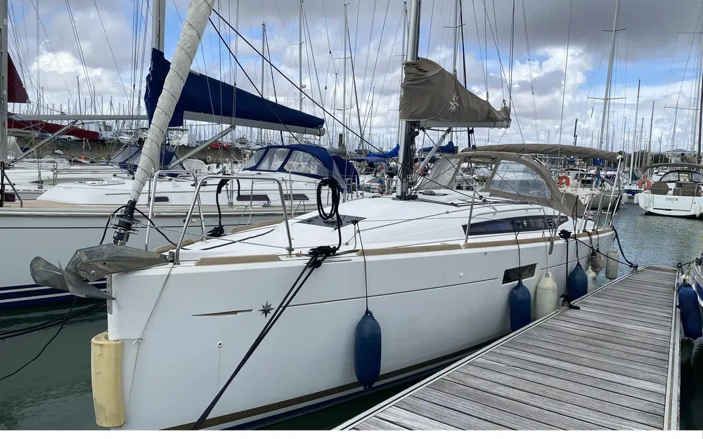 slider 1 Jeanneau Sun Odyssey 349