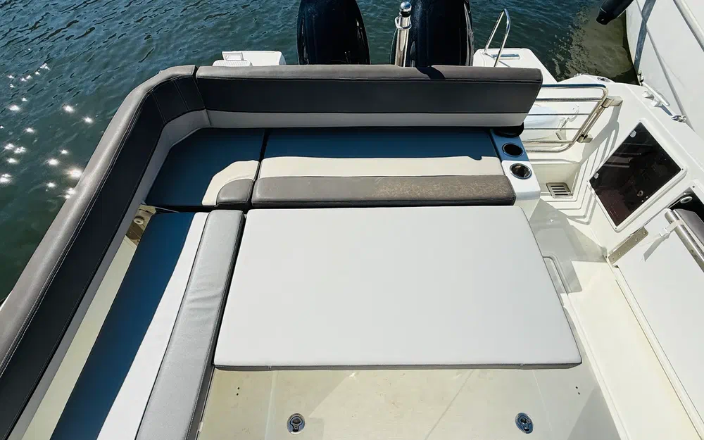 slider 11 Jeanneau Cap Camarat 9.0 CC
