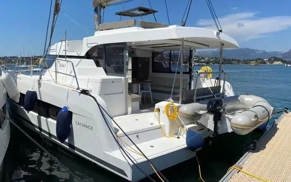 slider 3 Bali Catamarans Catspace