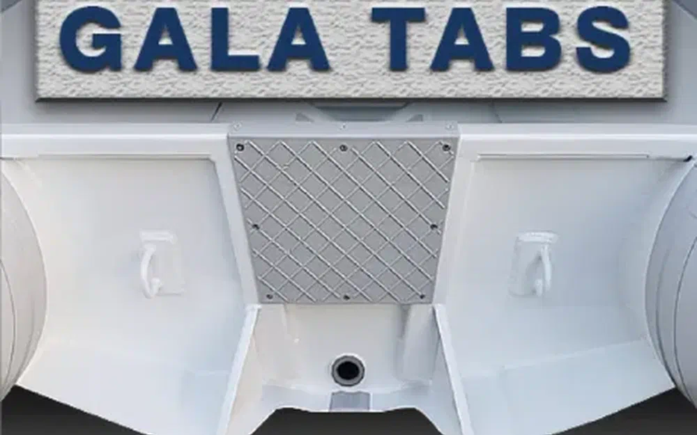 slider 8 Gala Boats Atlantis Aquahelm A390Q