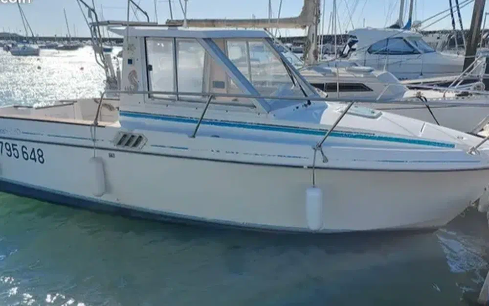 slider 0 Beneteau Antares 680