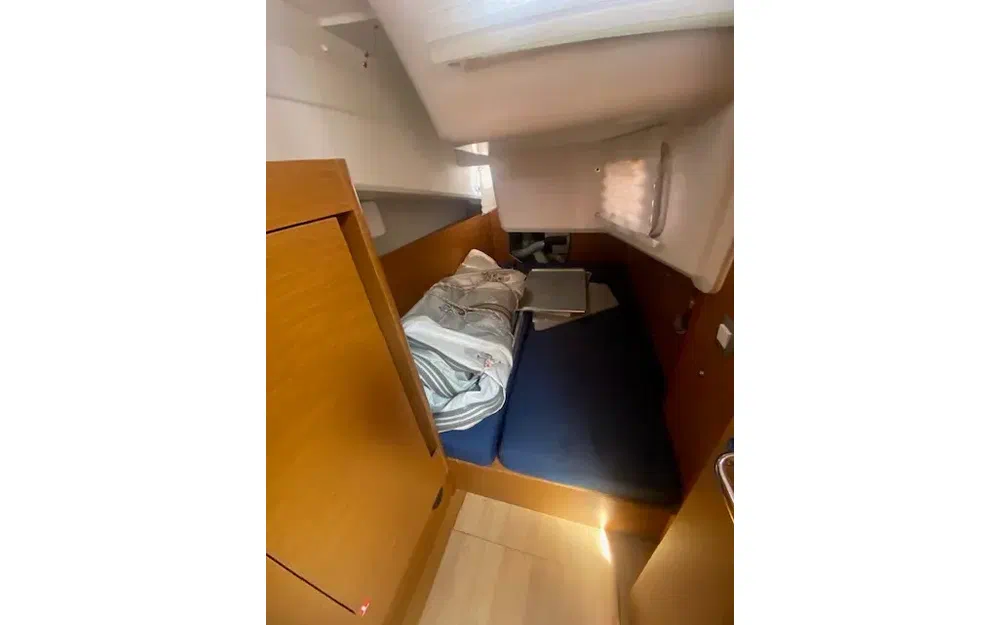slider 29 Jeanneau Sun Odyssey 410