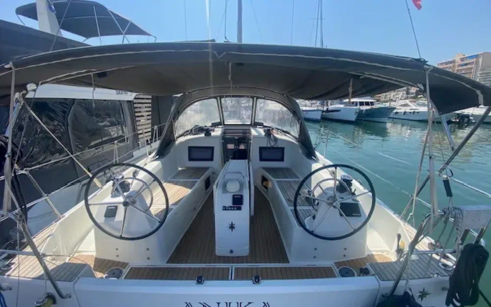slider 4 Jeanneau Sun Odyssey 410