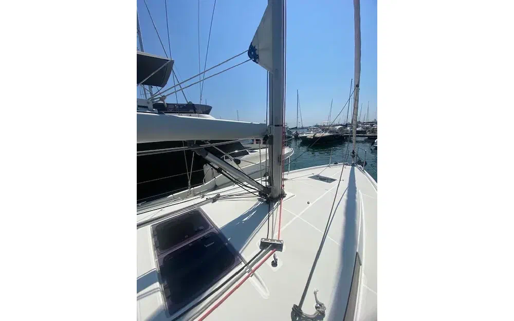 slider 7 Jeanneau Sun Odyssey 410