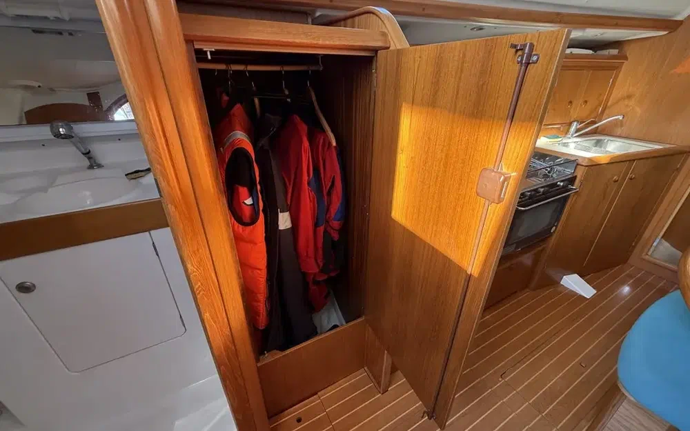 slider 14 Jeanneau Sun Odyssey 34.2