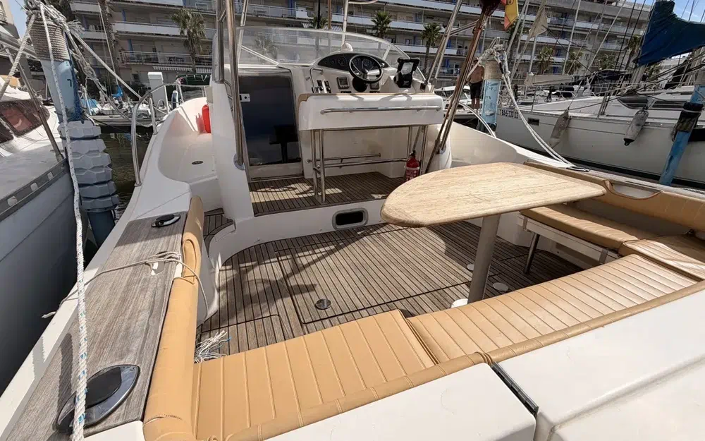 slider 12 Jeanneau Cap Camarat 925 WA