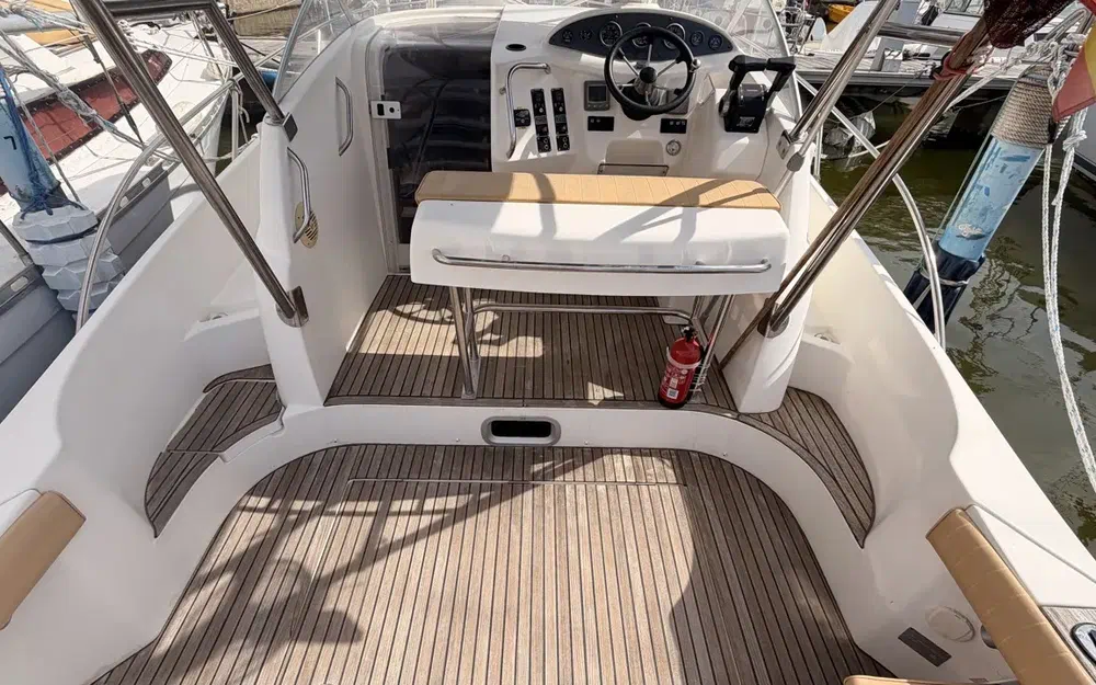 slider 27 Jeanneau Cap Camarat 925 WA
