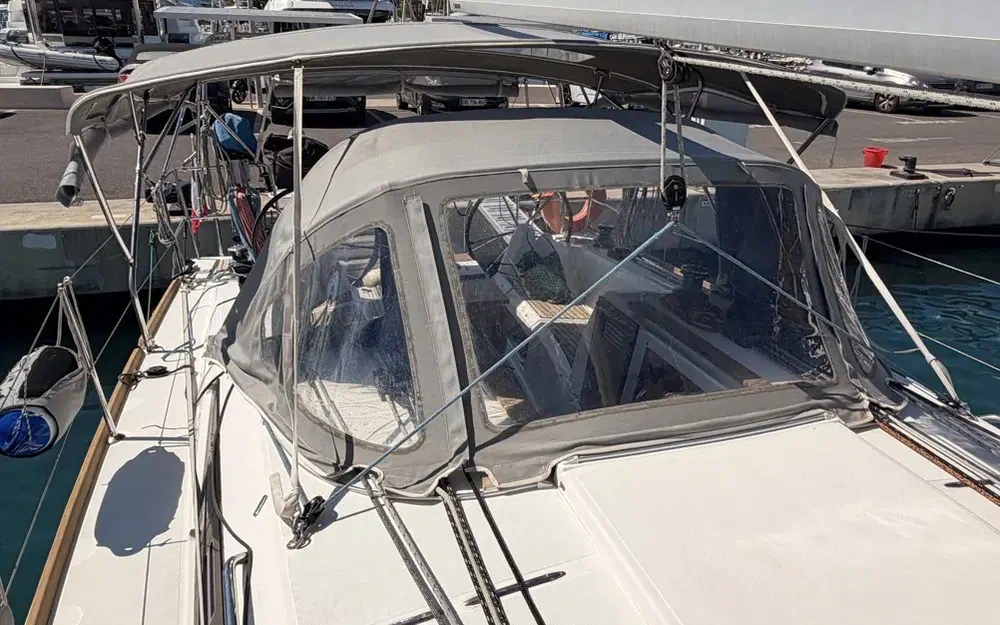 slider 13 Jeanneau Sun Odyssey 349