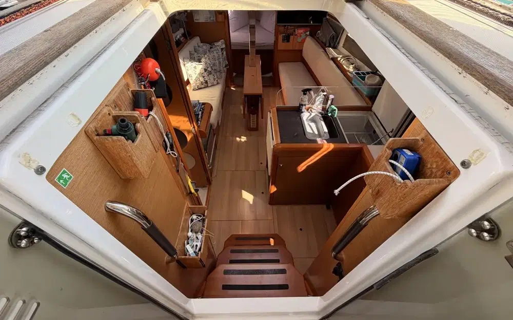 slider 17 Jeanneau Sun Odyssey 349
