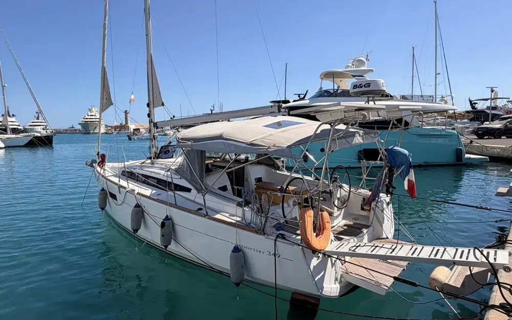 slider 1 Jeanneau Sun Odyssey 349