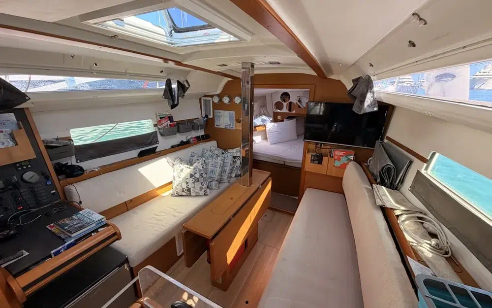 slider 22 Jeanneau Sun Odyssey 349