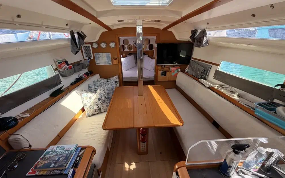 slider 24 Jeanneau Sun Odyssey 349