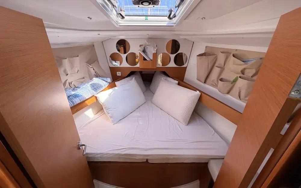 slider 25 Jeanneau Sun Odyssey 349